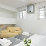 Incredible Luxury Location In Puerto Banus For Families ماربيا