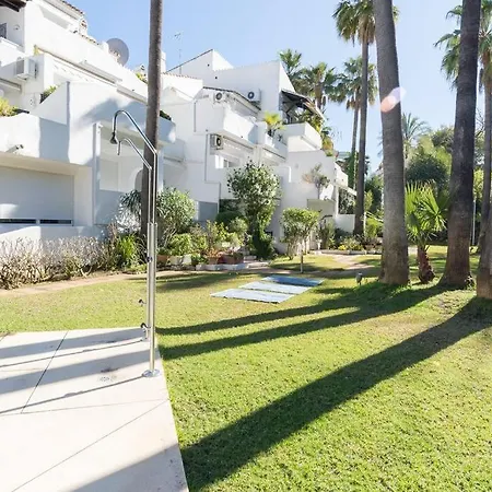Incredible Luxury Location In Puerto Banus For Families Appartement Marbella