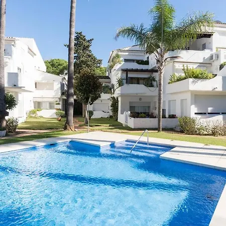 Incredible Luxury Location In Puerto Banus For Families Daire