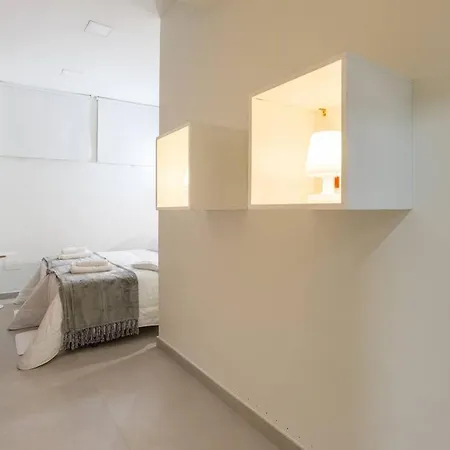 Incredible Luxury Location In Puerto Banus For Families * Marbella
