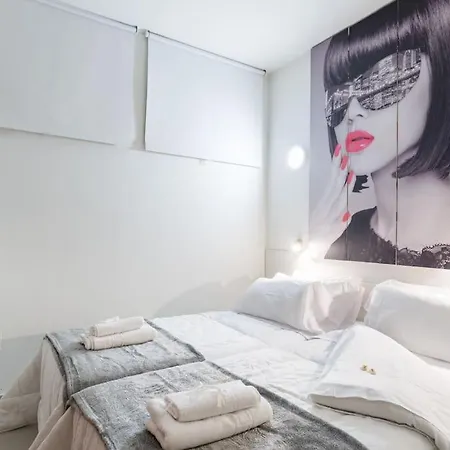 Daire Incredible Luxury Location In Puerto Banus For Families